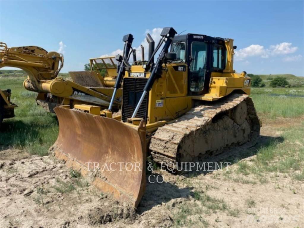CAT D6T Верижни булдозери
