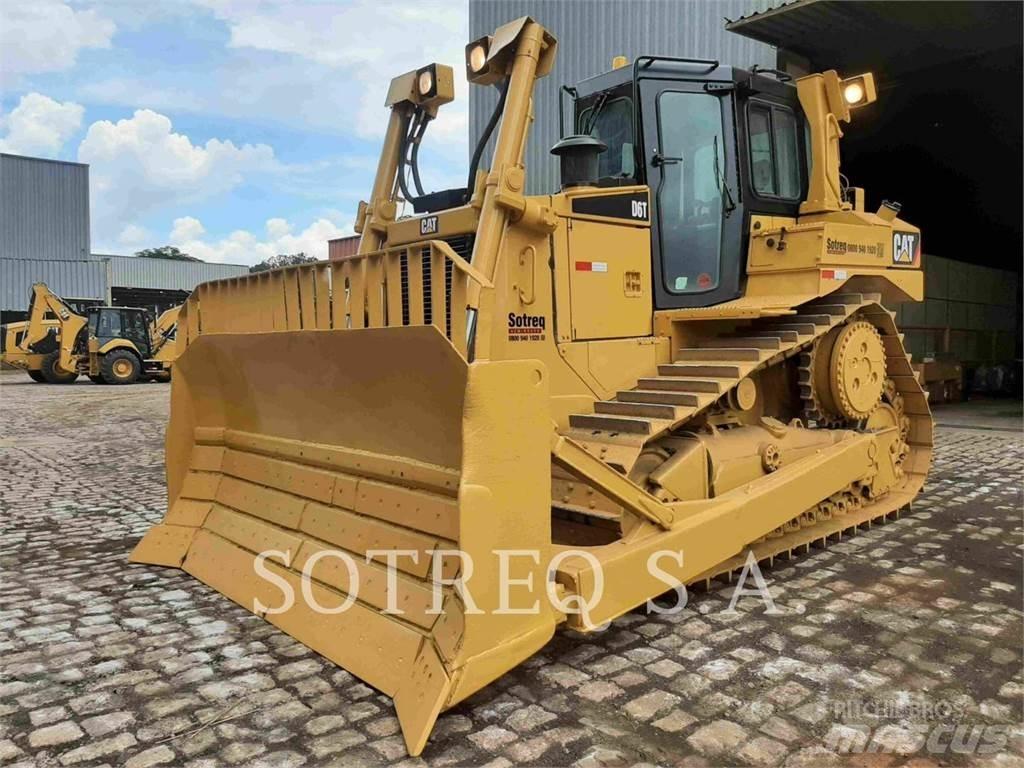 CAT D6T Верижни булдозери
