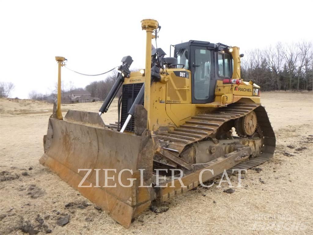 CAT D6T Верижни булдозери

