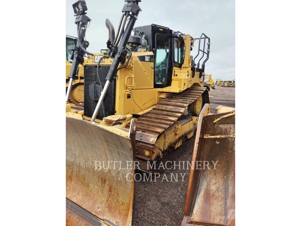 CAT D6T Верижни булдозери
