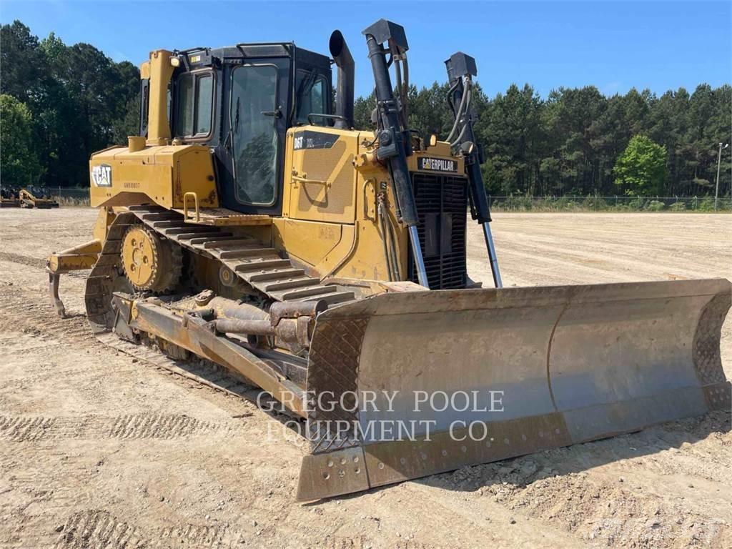 CAT D6T Верижни булдозери
