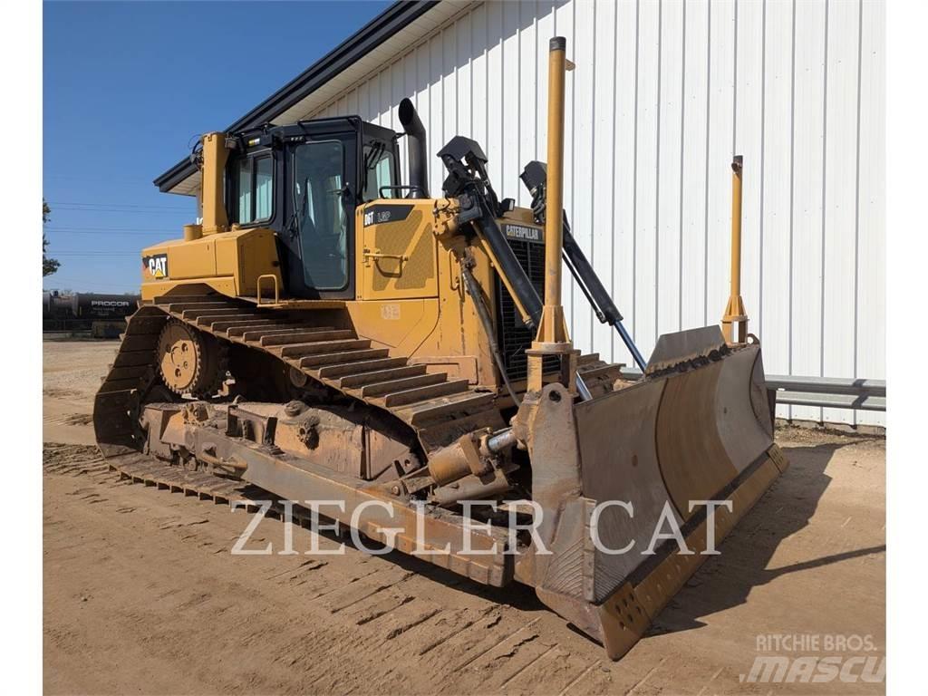 CAT D6T Верижни булдозери
