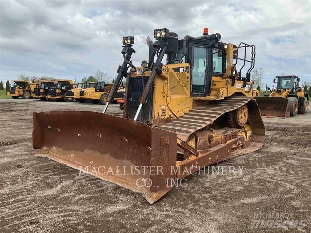 CAT D6T Верижни булдозери
