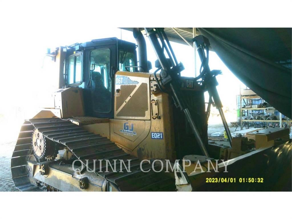 CAT D6T Верижни булдозери
