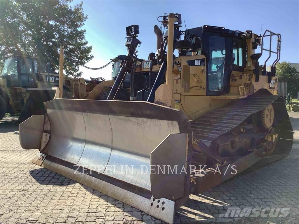 CAT D6T Верижни булдозери
