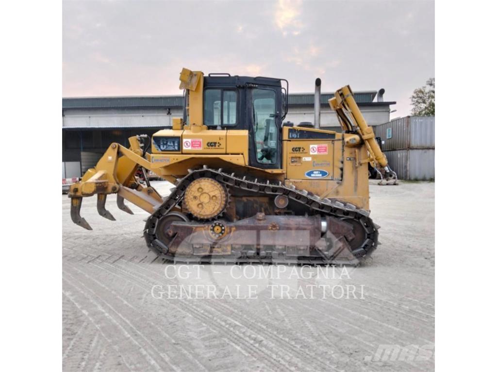 CAT D6T Верижни булдозери
