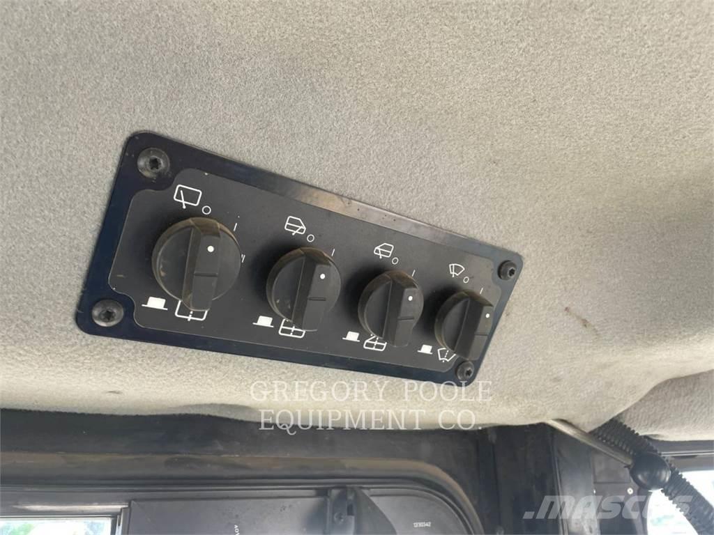 CAT D6T LGP Верижни булдозери
