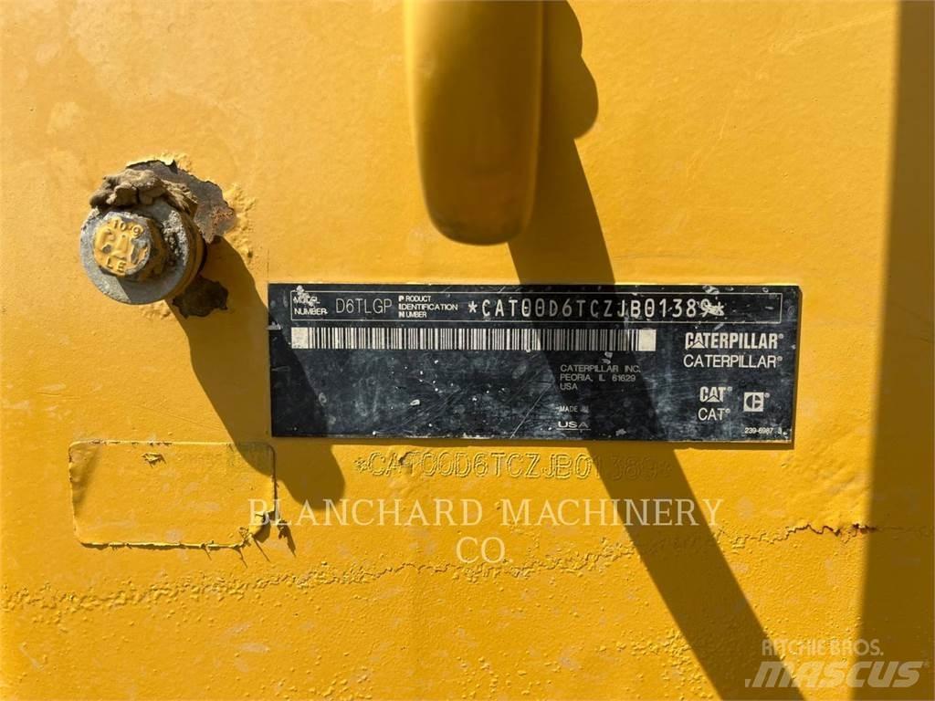 CAT D6T LGP Верижни булдозери
