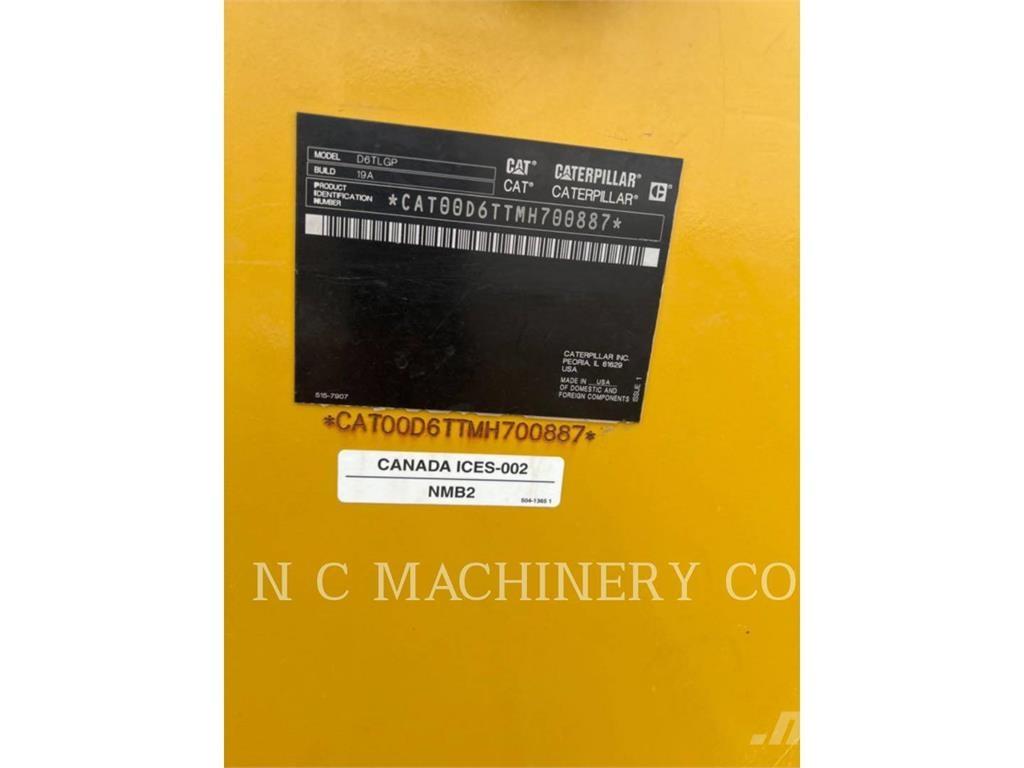 CAT D6T LGPVP Верижни булдозери

