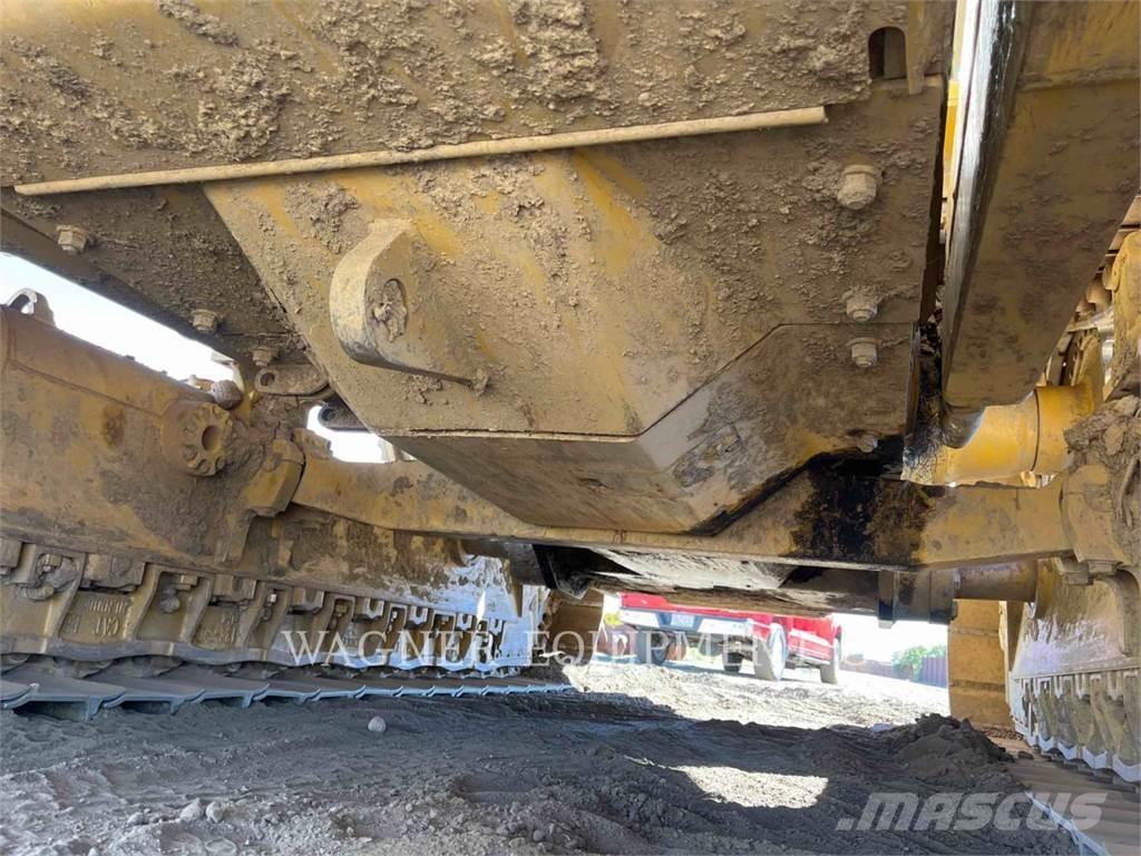 CAT D6T LGPVPT Верижни булдозери
