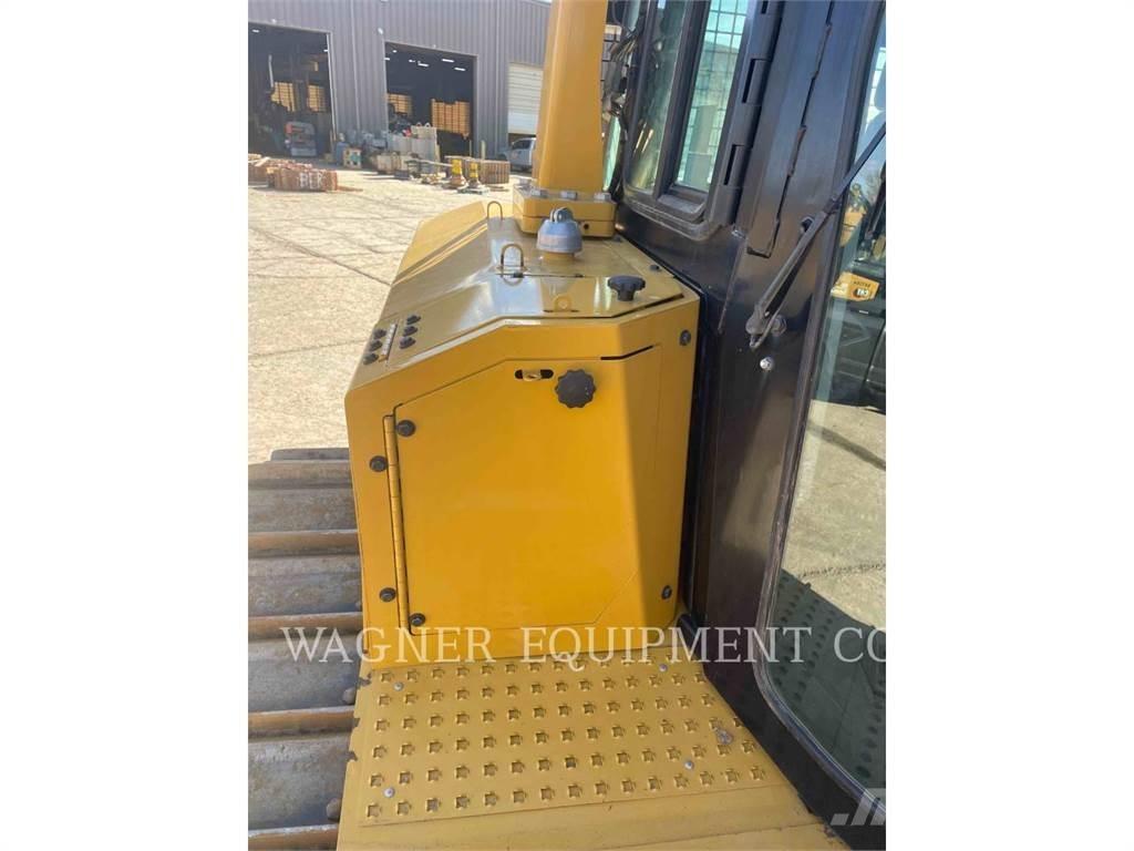 CAT D6T LGPVPT Верижни булдозери
