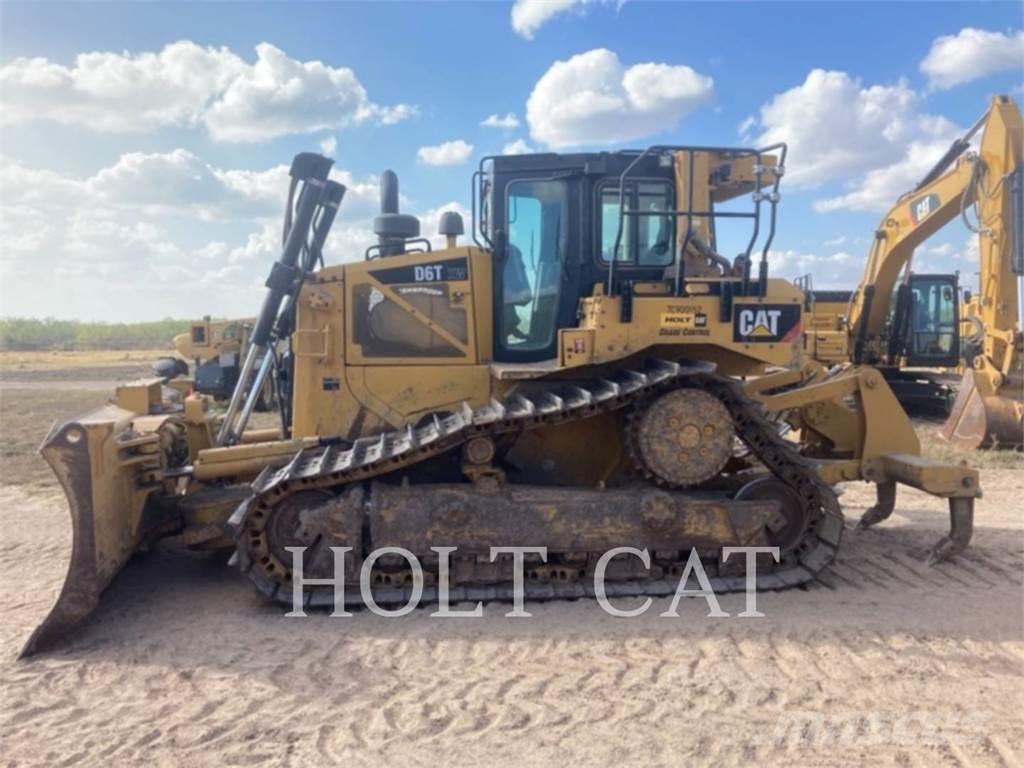 CAT D6T XWVP Верижни булдозери
