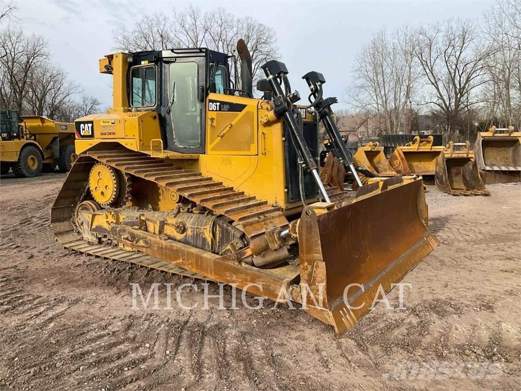CAT D6TL AHZ24F Верижни булдозери
