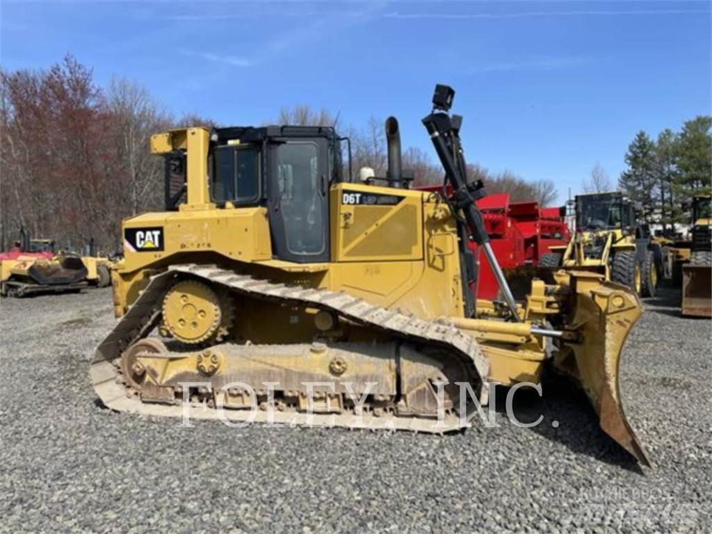 CAT D6TVP Верижни булдозери
