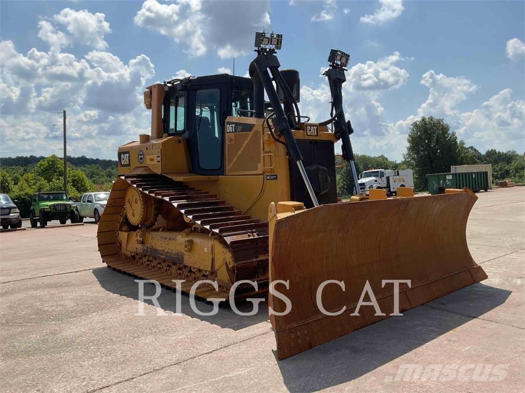 CAT D6TVP Верижни булдозери
