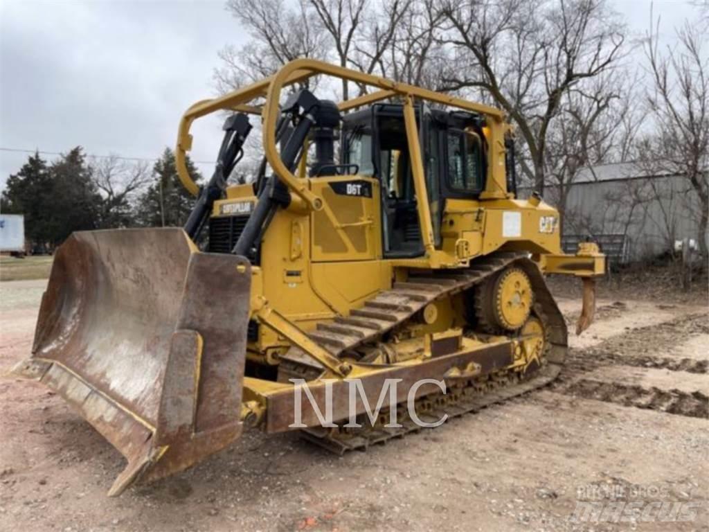 CAT D6TXL Верижни булдозери
