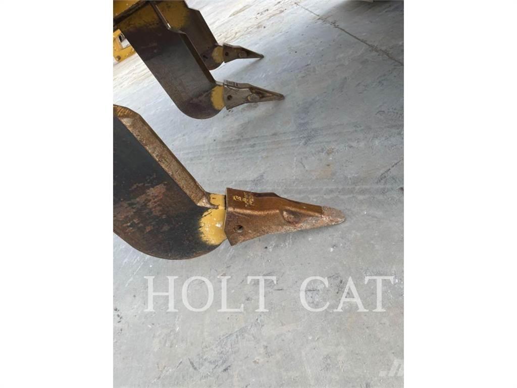 CAT D6XELGPVP3 Верижни булдозери
