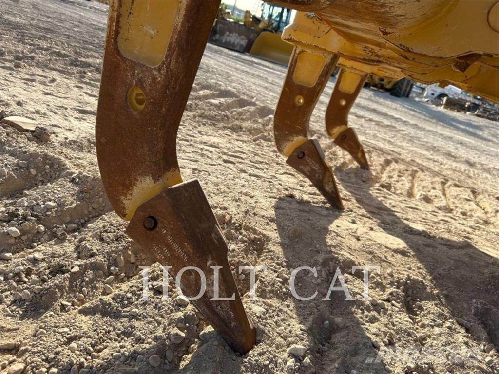 CAT D6XELGPVP3 Верижни булдозери
