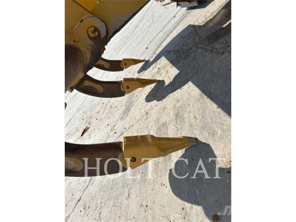 CAT D6XELGPVP3 Верижни булдозери
