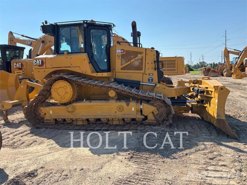 CAT D6XELGPVP3 Колесни товарачи