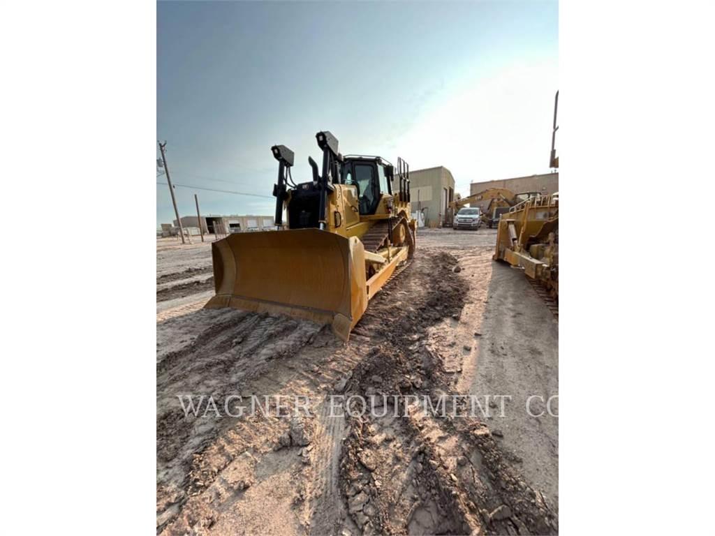 CAT D7 Верижни булдозери
