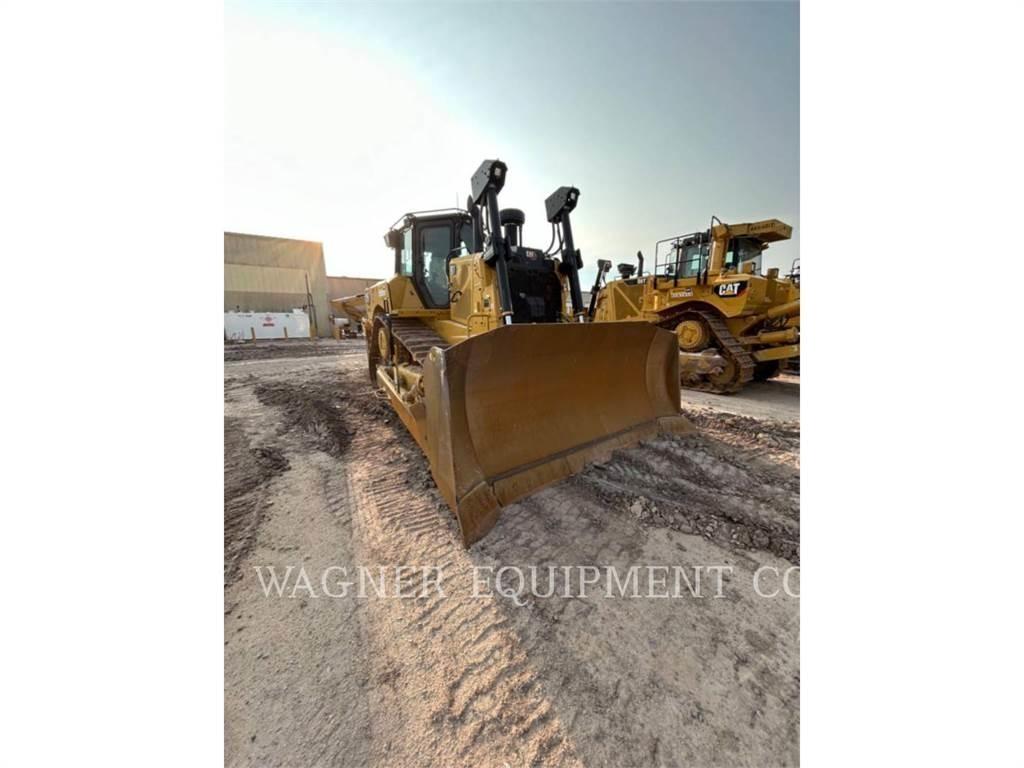 CAT D7 Верижни булдозери

