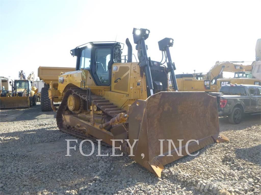 CAT D7-17 Верижни булдозери
