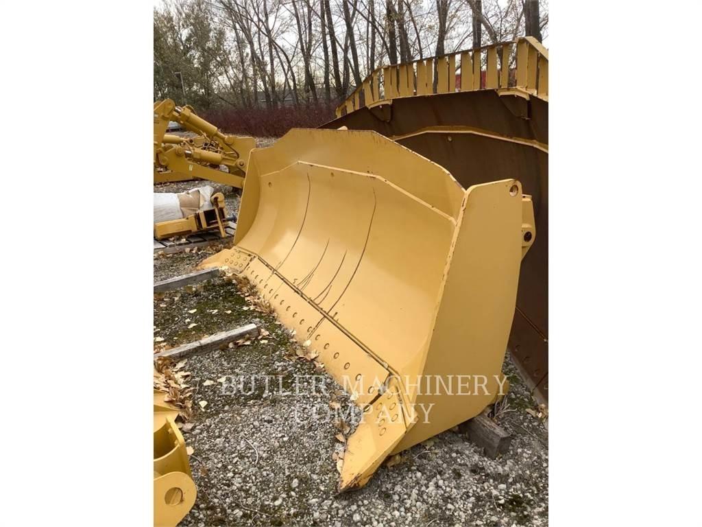 CAT D7E Остриета