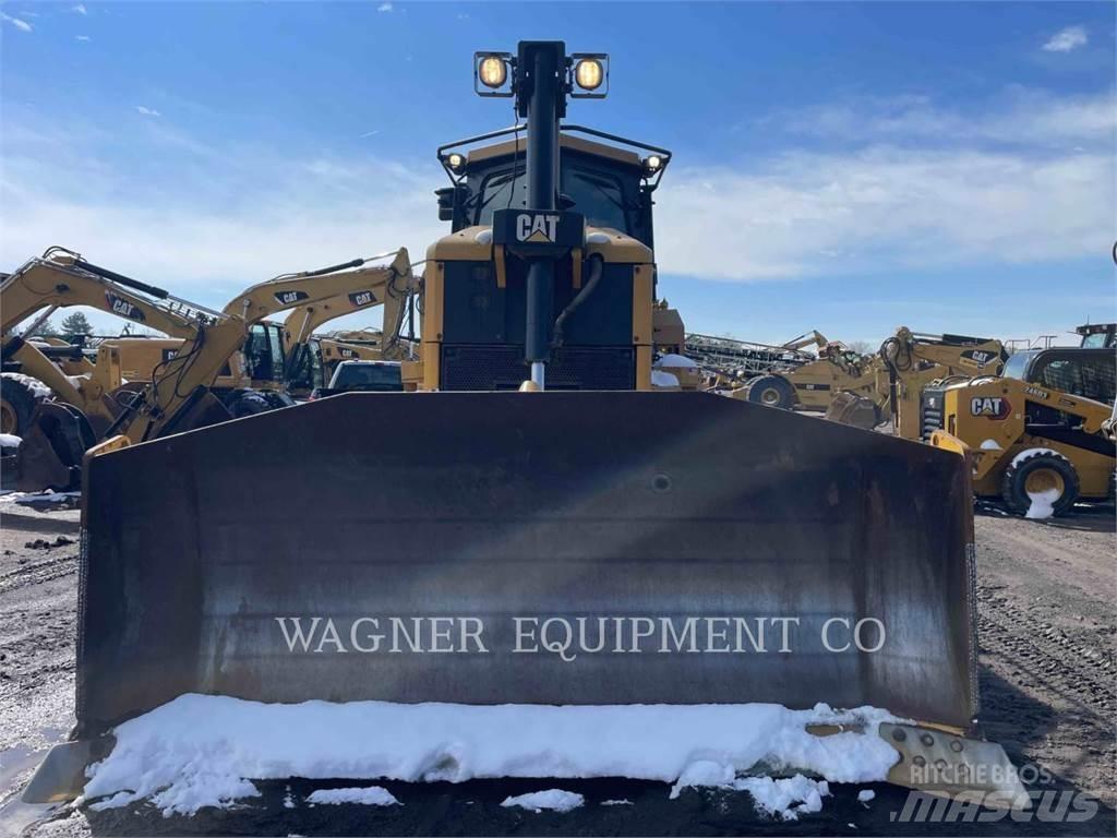 CAT D7E Верижни булдозери
