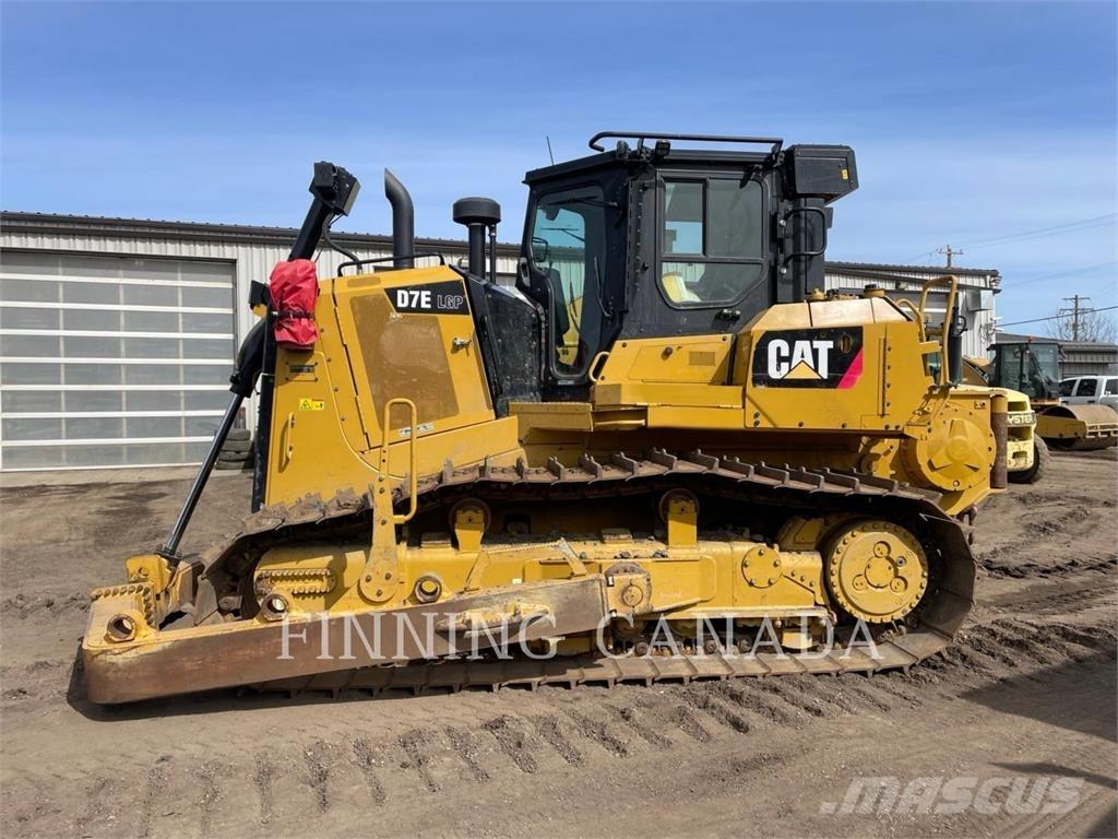 CAT D7E LGP Верижни булдозери
