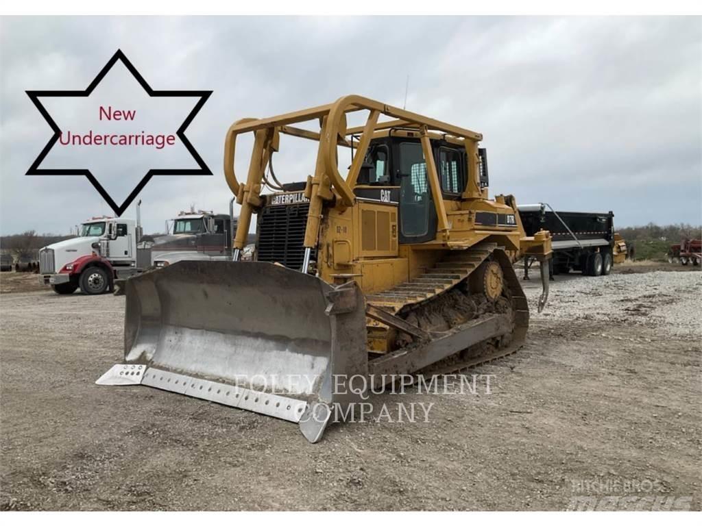 CAT D7RII Верижни булдозери
