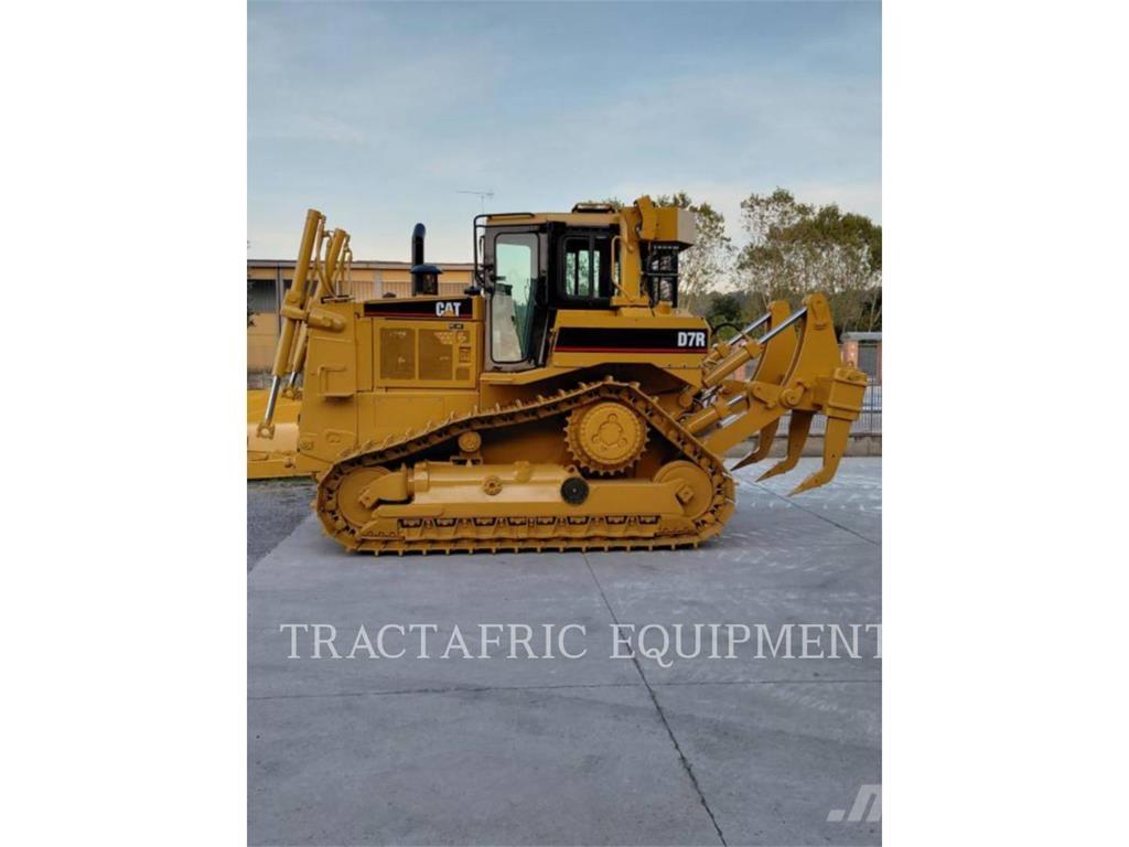CAT D7RIIXR Верижни булдозери
