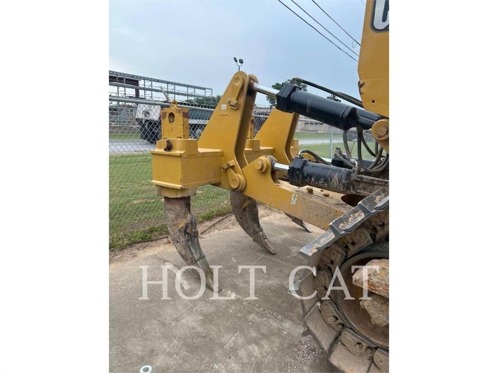 CAT D8 Верижни булдозери
