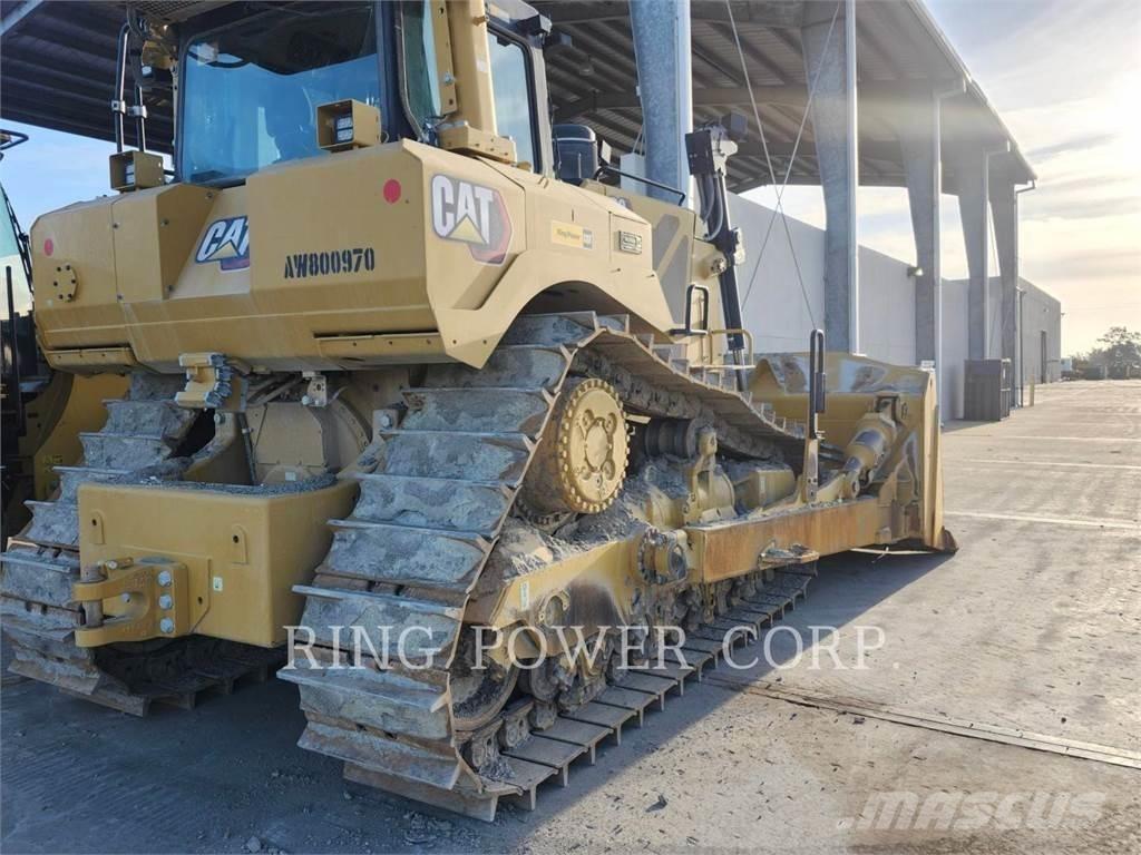 CAT D8 Верижни булдозери
