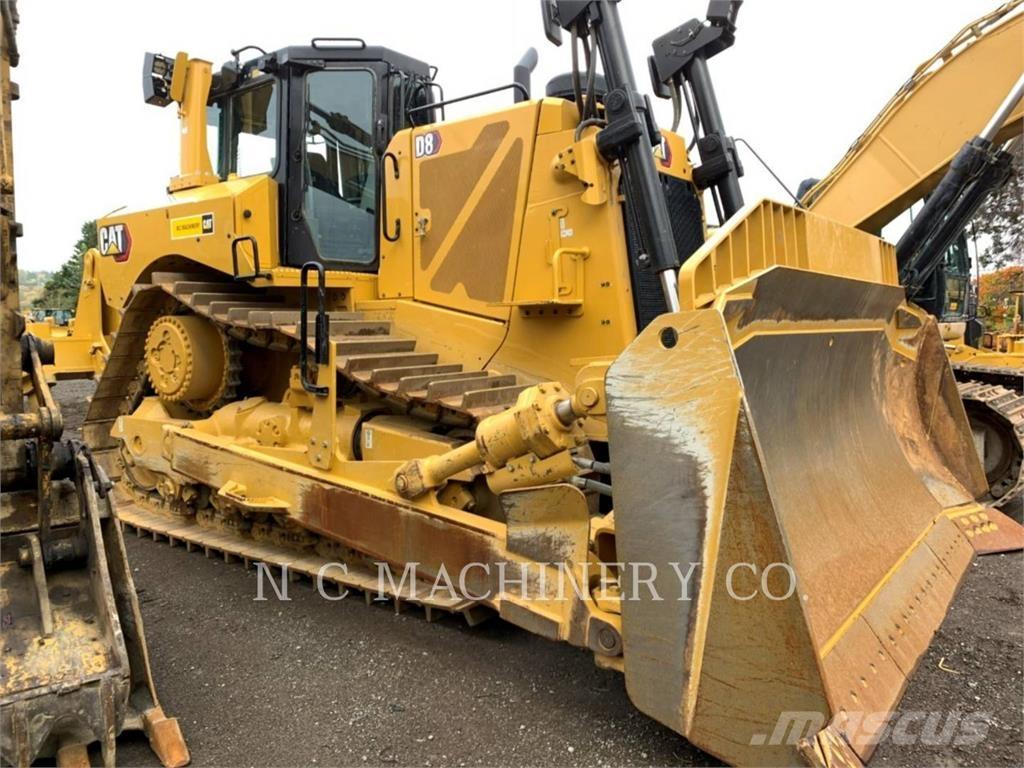 CAT D8 Верижни булдозери
