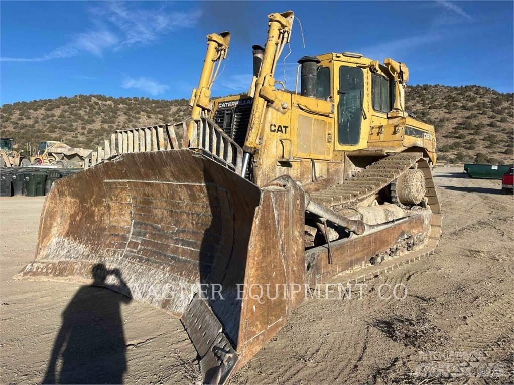 CAT D8N Верижни булдозери
