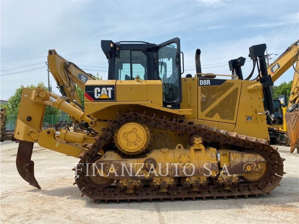 CAT D8R Верижни булдозери
