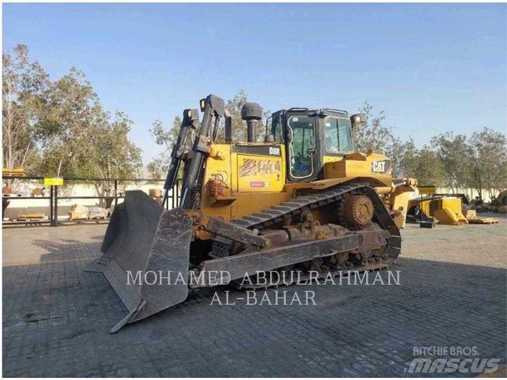 CAT D8R Верижни булдозери
