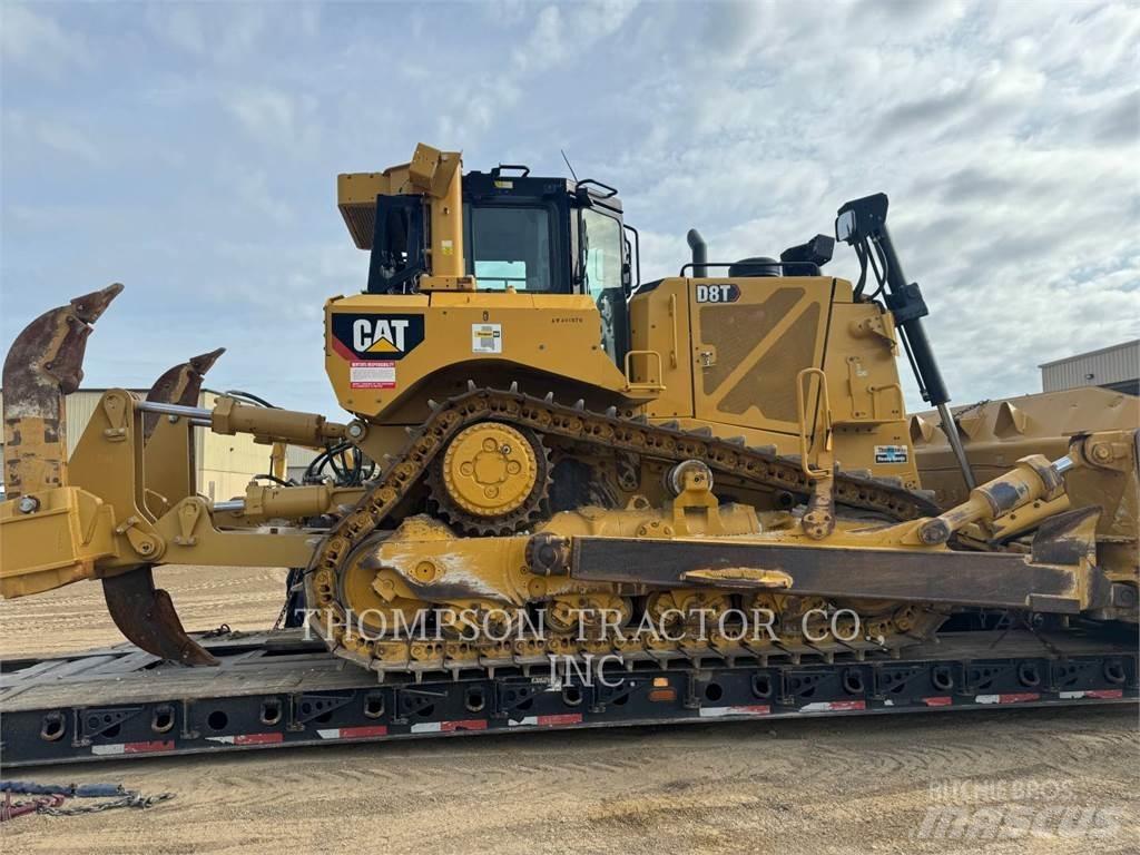 CAT D8T Верижни булдозери
