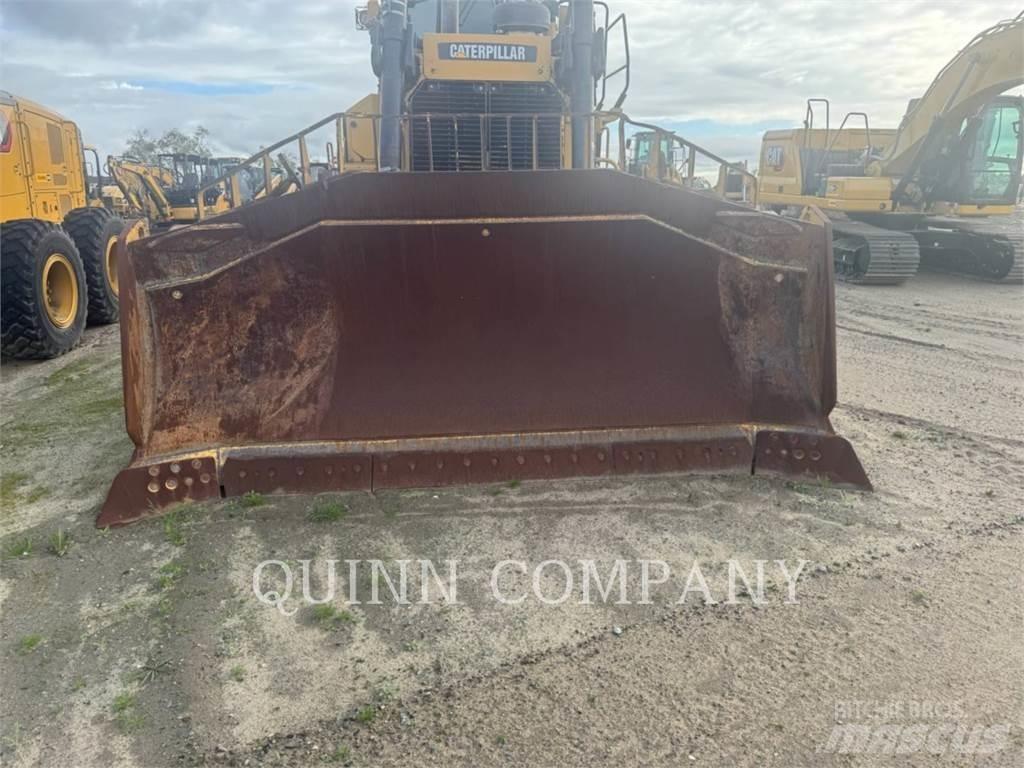 CAT D8T Верижни булдозери
