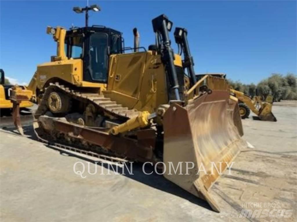 CAT D8T Верижни булдозери
