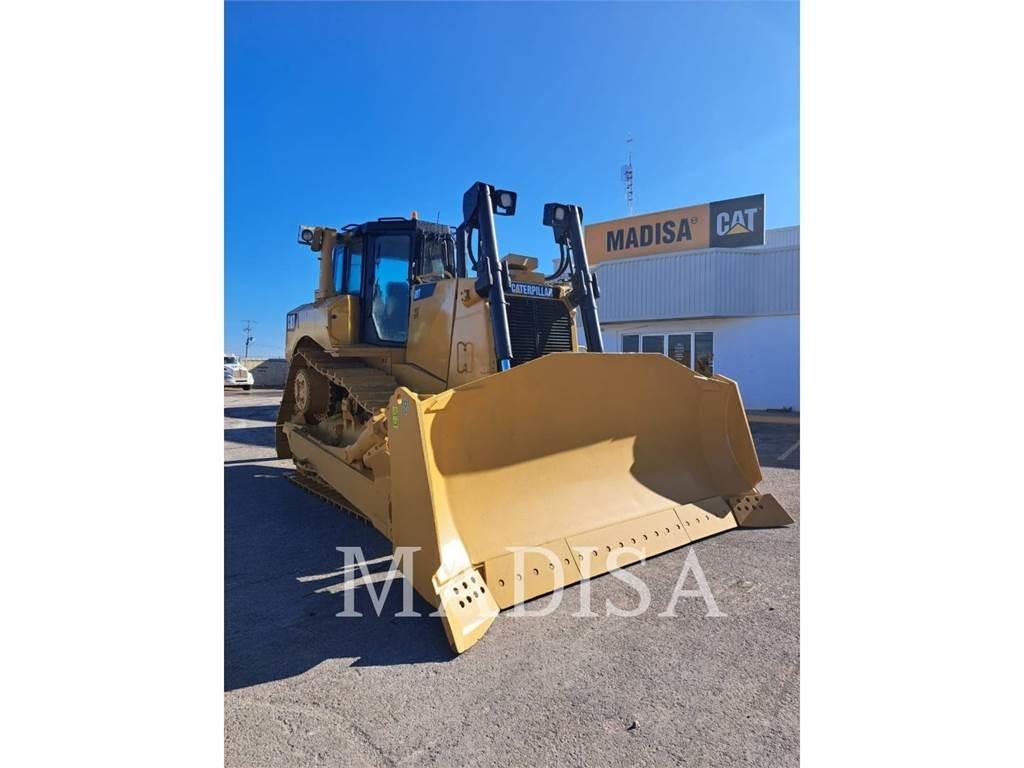 CAT D8T Верижни булдозери
