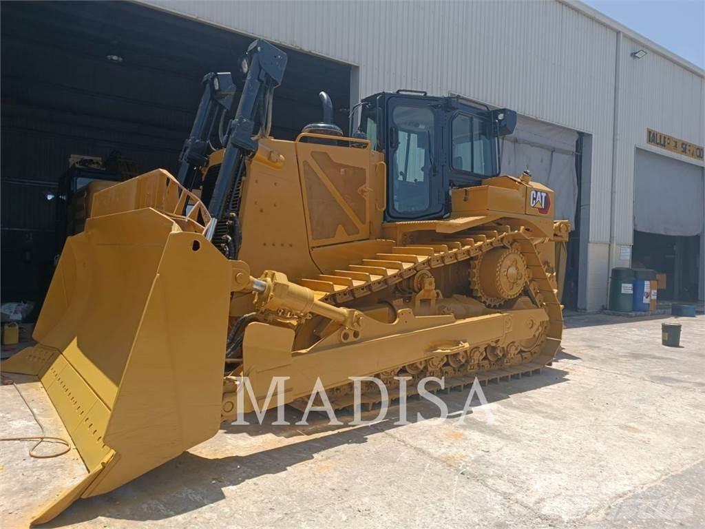 CAT D8T Верижни булдозери
