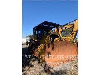 CAT D8T Верижни булдозери
