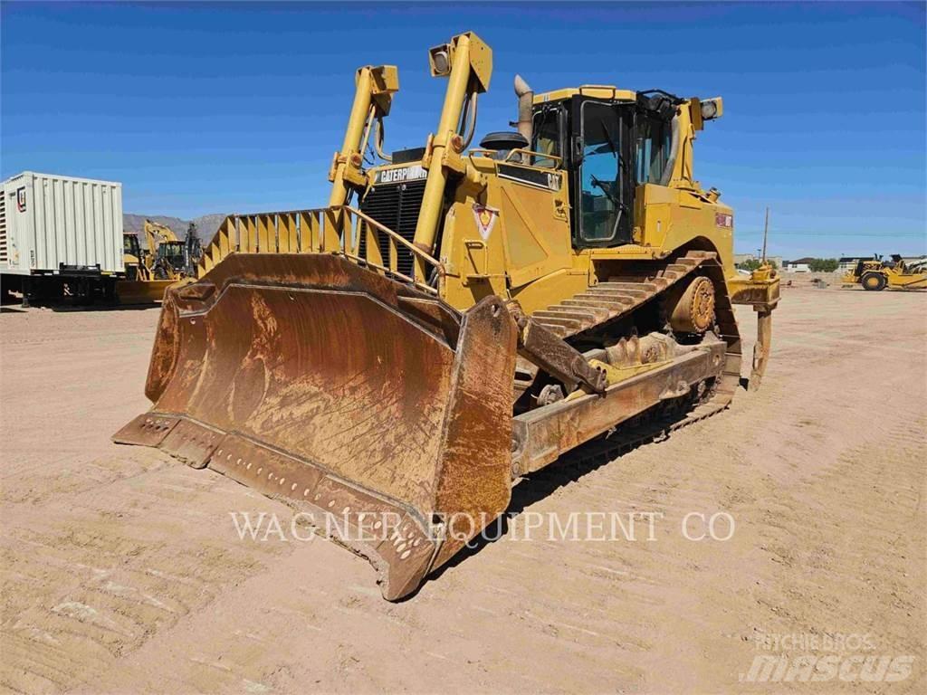 CAT D8T Верижни булдозери
