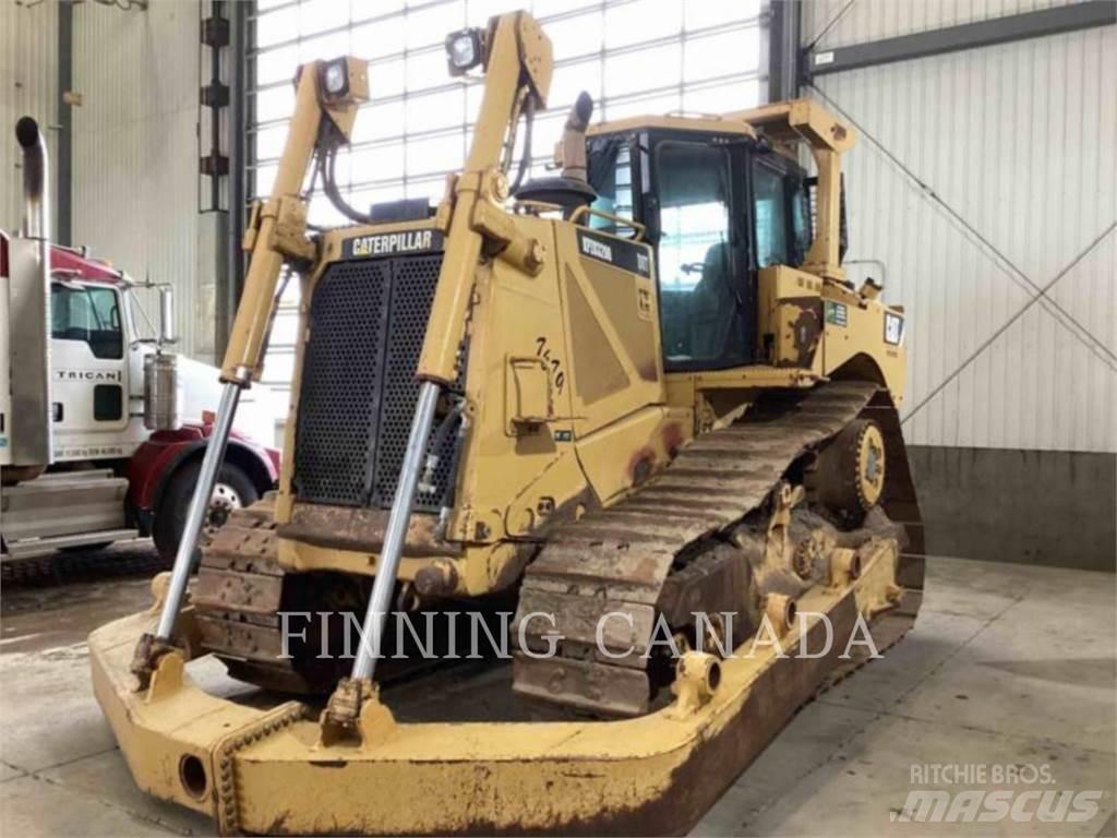 CAT D8T Верижни булдозери
