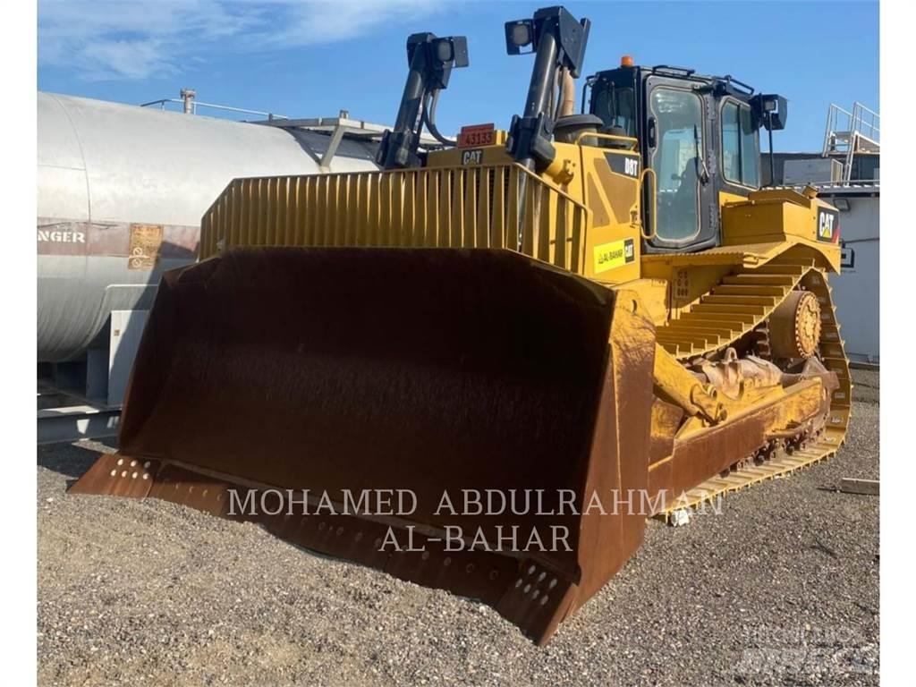 CAT D8T Верижни булдозери
