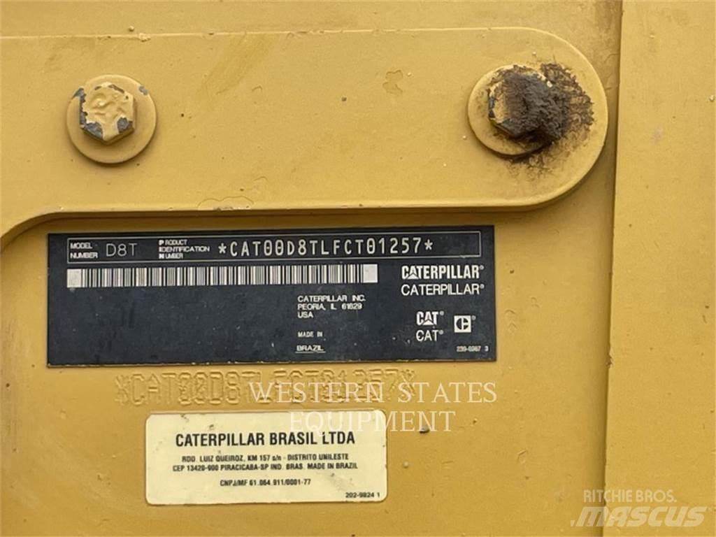 CAT D8T Верижни булдозери
