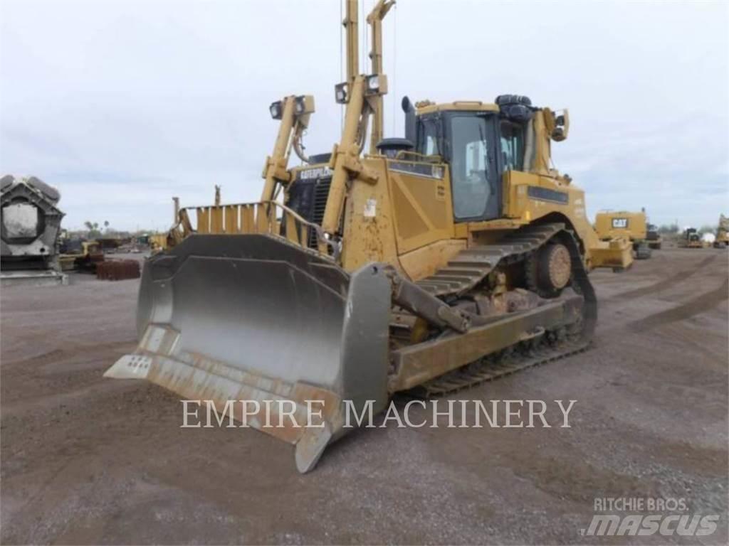 CAT D8T Верижни булдозери
