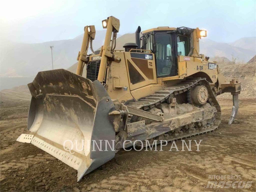 CAT D8T Верижни булдозери
